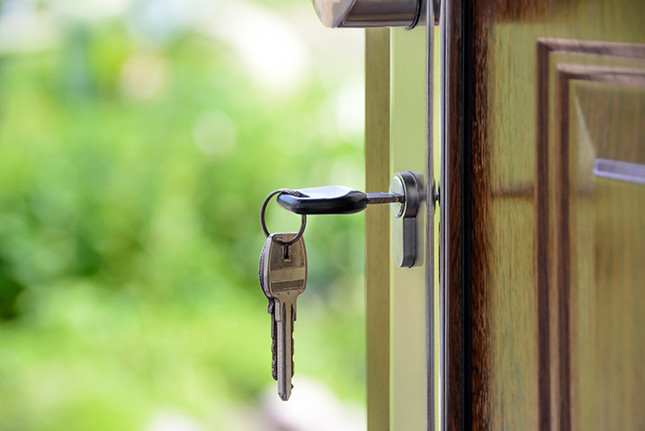 A2B Locks are able to provide local locksmiths in Shaw to repair your broken locks. 